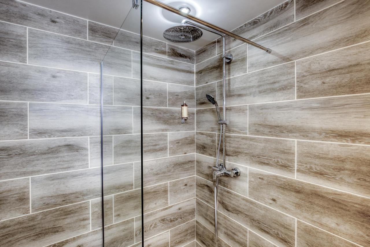 Le Petit Magny Appartement Buitenkant foto