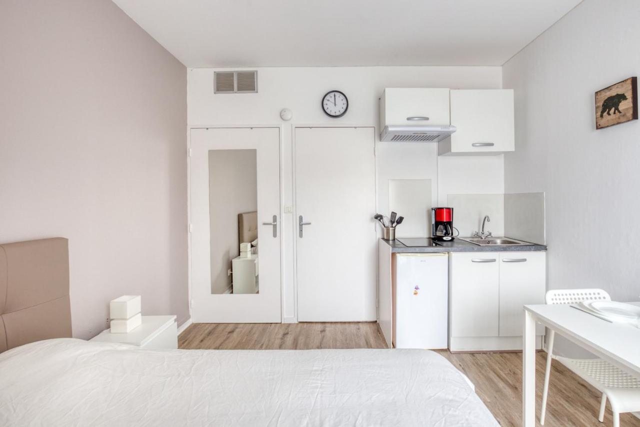 Le Petit Magny Appartement Buitenkant foto